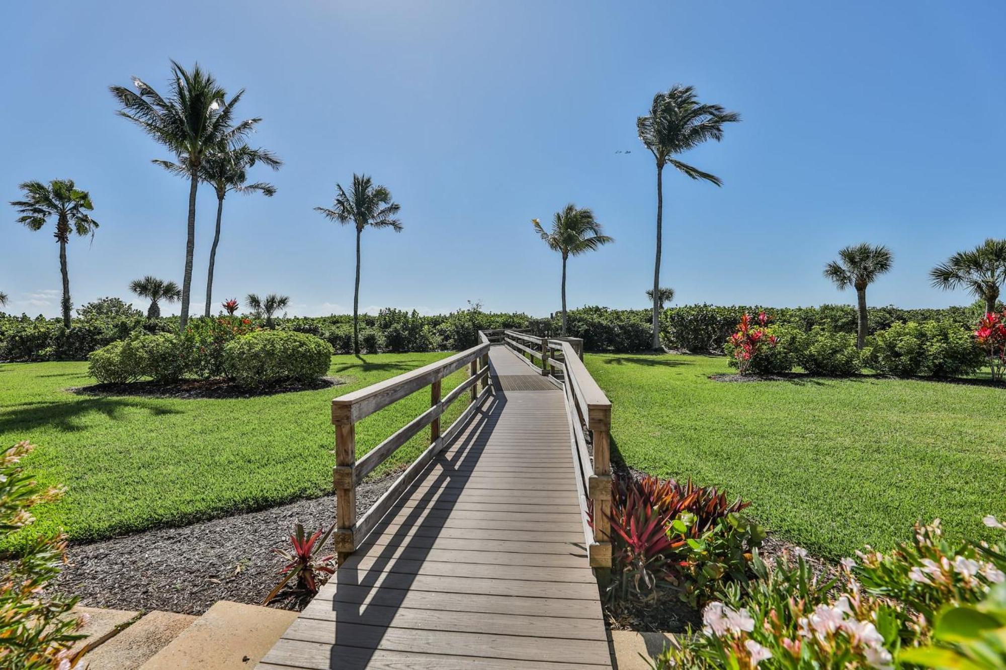Compass Point 221 Apartment Sanibel Exterior photo