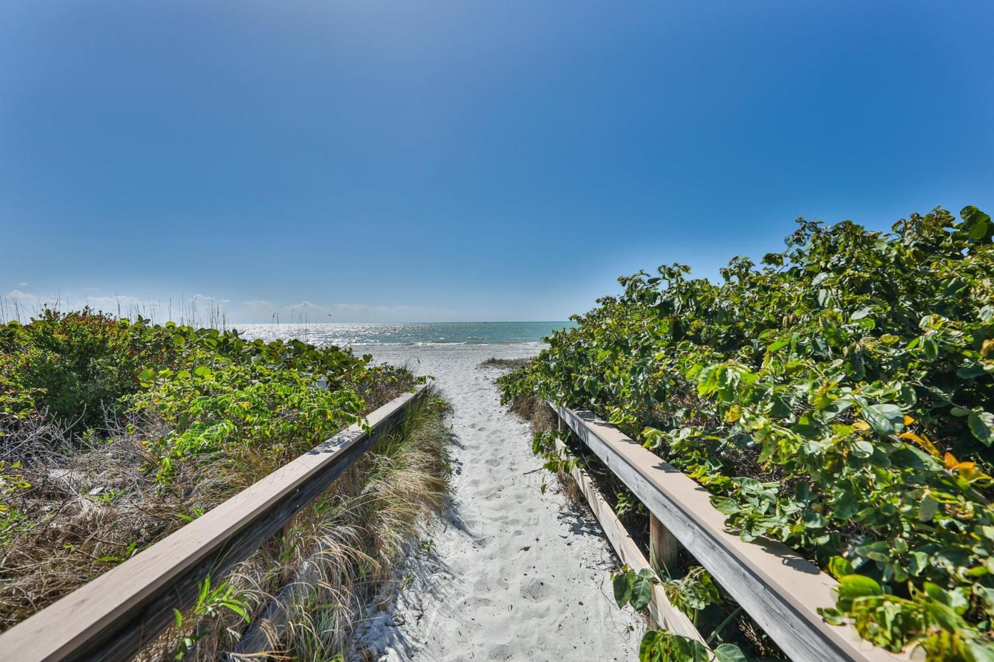 Compass Point 221 Apartment Sanibel Exterior photo